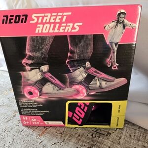 New! Street Rollers Neon Pink 6+ Up Tp 132 Lbs